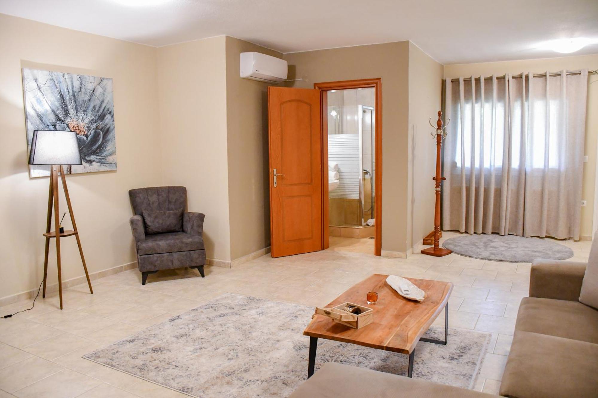 Toula Rooms Ангістрон Екстер'єр фото